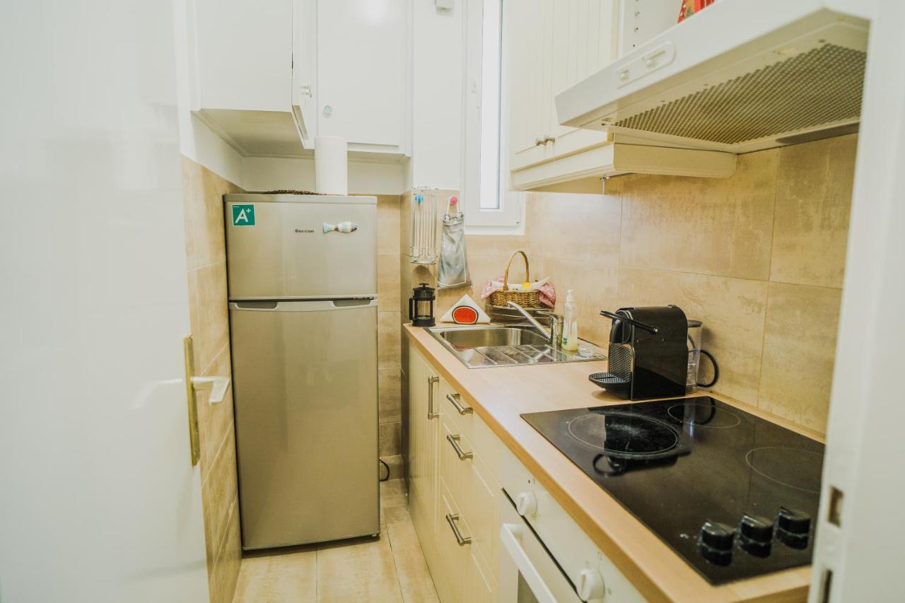 Green Apartment Ground Floor Feel Like Home Properties Saronida Екстер'єр фото
